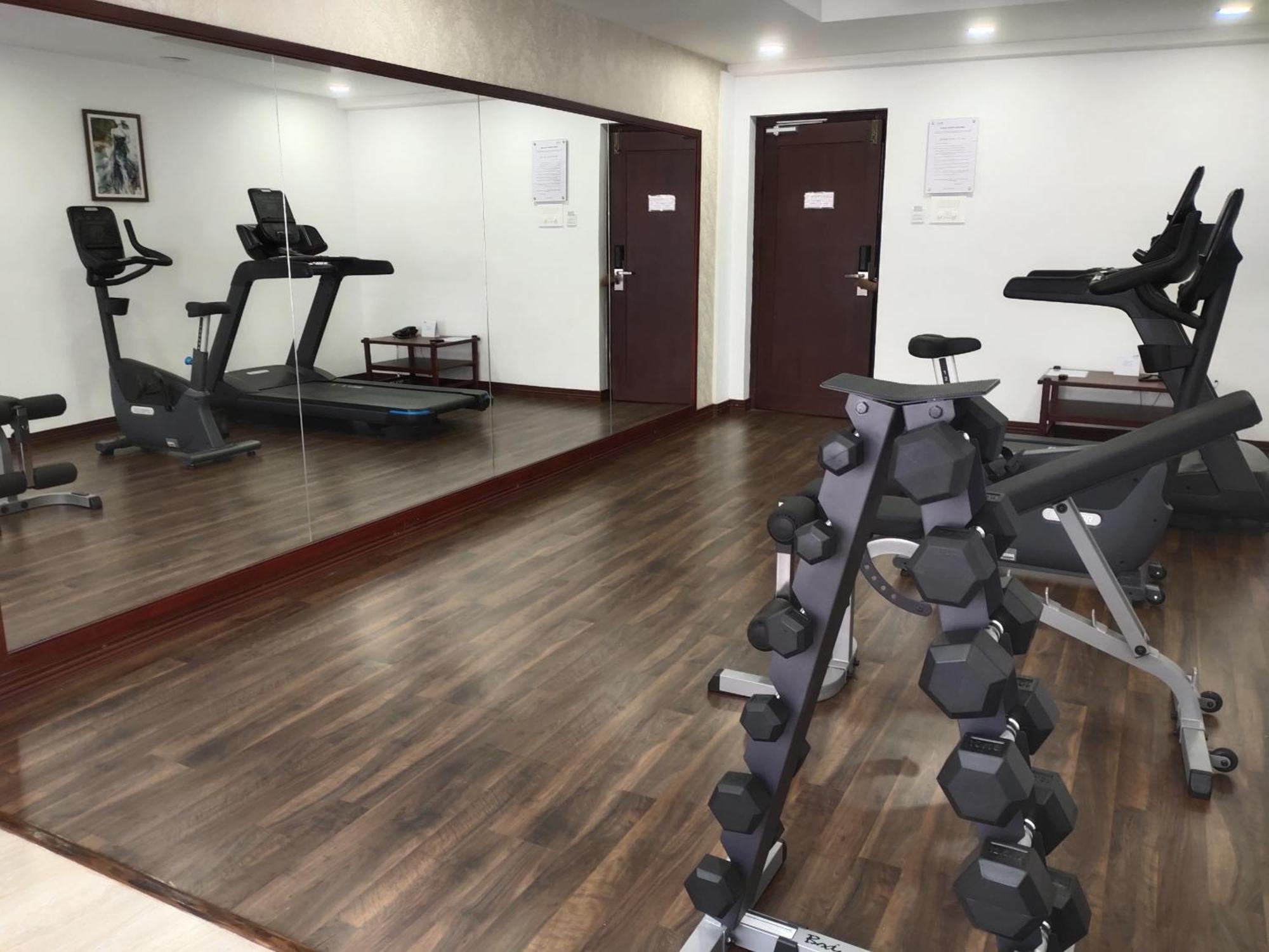 Issacs Residency Hotel Munnar Eksteriør billede